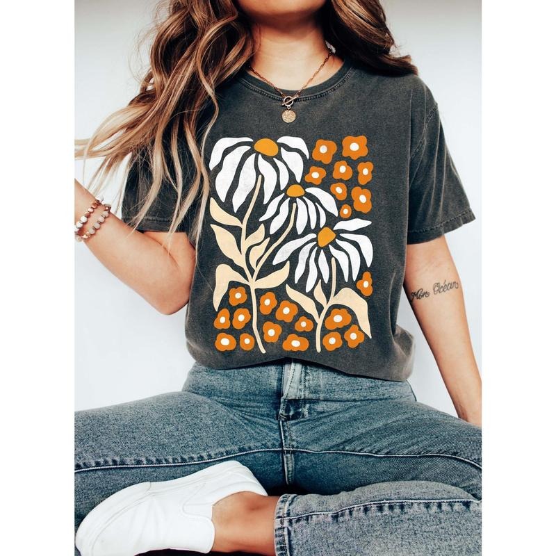 Boho Botanical Daisy Art Nouveau Floral T-Shirtstyle{n002}2