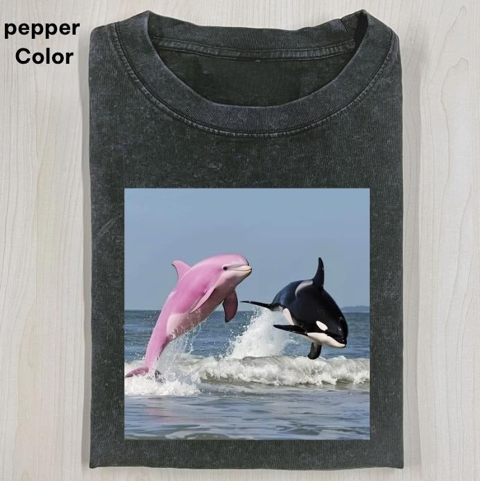 CUTE DOLPHINS T-SHIRT, Delphinidae Graphic Tee, Funny Graphic T-shirt, Unisex Movie Shirt Menswear Womenswear Streetwear