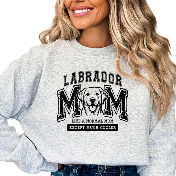 Casual Labrador Dog Mom Sweatshirt, Dog Lover Pullover Crewneck Sweatshirt, Comfortable Long Sleeve Lab Mom Sweatshirt, Dog Mama Sweatshirt, Pet Tee, Dog Lover Gifts for Women, Labrador Retriever Sweater