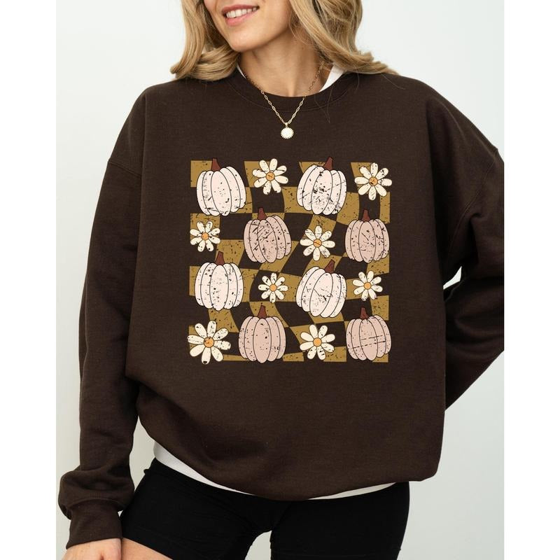 Checkered Pumpkins, Daisies, Flowers, Cute, Retro, Hippie, Positivity, Halloween, Autumn, Fall Sweatshirt