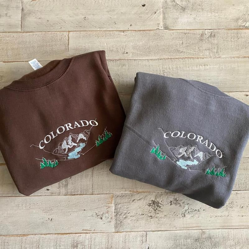 Colorado Embroidered Sweatshirt, Hoodie Colorado sweatshirt, Colorado Mountain Sweatshirt, Classic Fashion, Timeless Design for