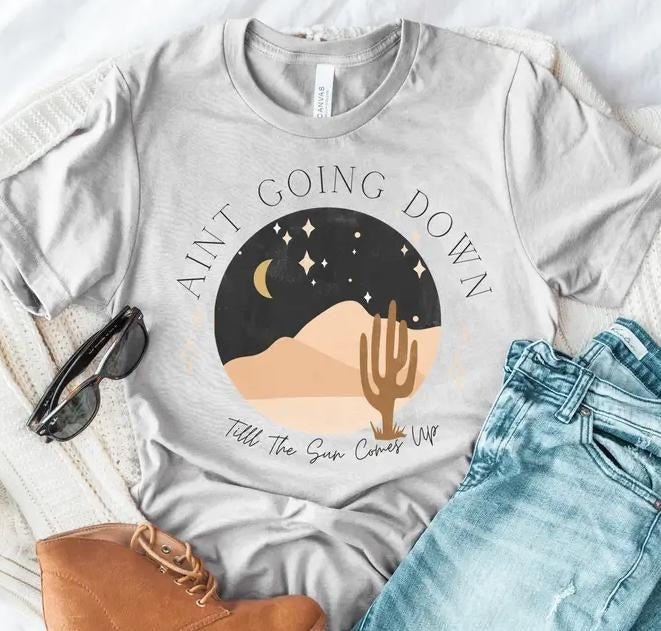 Cowgirl Country T-shirt Ain't Going Down Tshirt Retro Cowboy Tee Throwback Country T-shirt Cowgirl Retro Tee Comfort Top Womenswear Comfortable Underwear Streetwear