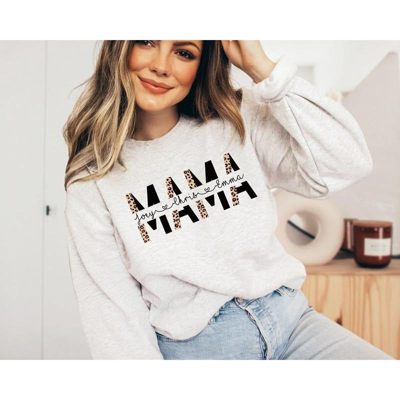 Custom mom shirt, Mama sweatshirt, Mom shirt with names, gift for her, mothers day gift, mothers day shirt, mama shirt, custom mama shirt