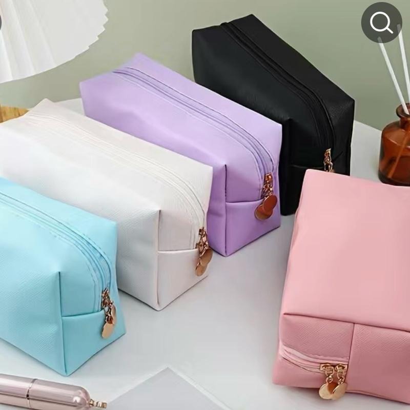 Cute Ombre Zippered Makeup Bags for Stylish Women - Perfect for Travel and Daily Routines