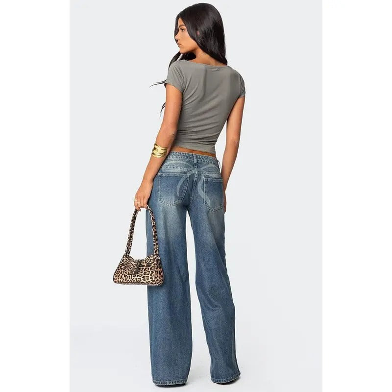 Edikted Women's Vyxen Vintage Washed Low Rise Jeans