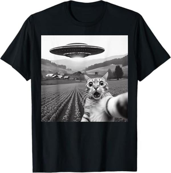 Funny Cat Shirts, Cat Selfie With Alien UFO Funny Cat Gifts For Men Women T-Shirt - Menswear Top Casual Classic
