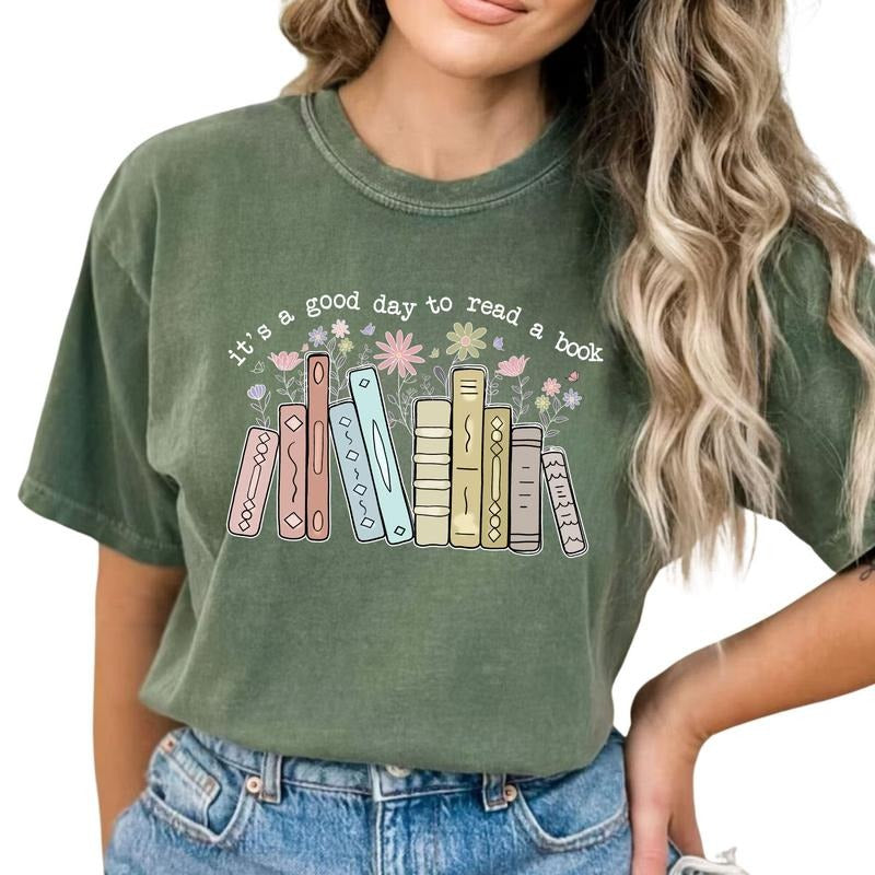 It's A Good Day To Read A Book Shirt, Reading Shirt, Back To School Shirt, Book Lover Graphic Printed T-Shirt, Teacher Shirt, Book T-shirt, Gifts For Book Lovers Librarians, Reading Tee Women's Tops Womenswear Comfort Fit, Cute Outfits For Girls