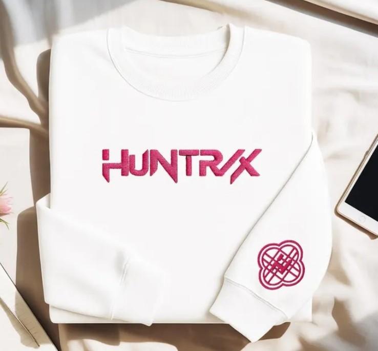 Kpop Hunters Embroidered Sweatshirt T-Shirt, Huntrix Kpop Shirt, Rumi Mira Zoey Pullover, Gift For Woman, Jinu Shirt, anime k-pop hunter fan gift