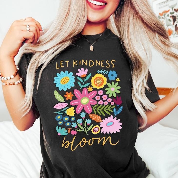 Let Kindness Bloom Tshirt, Be Cool Be Kind Retro Flower Shirt, Be Cool Sweatshirt, Inspiration Women Sweater, Aesthetic Floral Kindness Top Womenswear