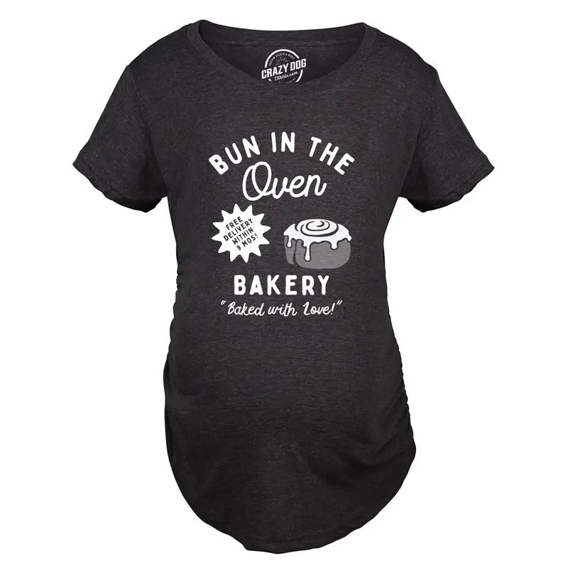 Maternity Bun In The Oven Bakery T Shirt Funny Cute Pregnant Pastry Baking Tee For Ladies Funny Graphic Maternity Tee Cute Pregnancy Tees With Plus Sizes Sarcastic Maternity Wear Funny Food Short Black -