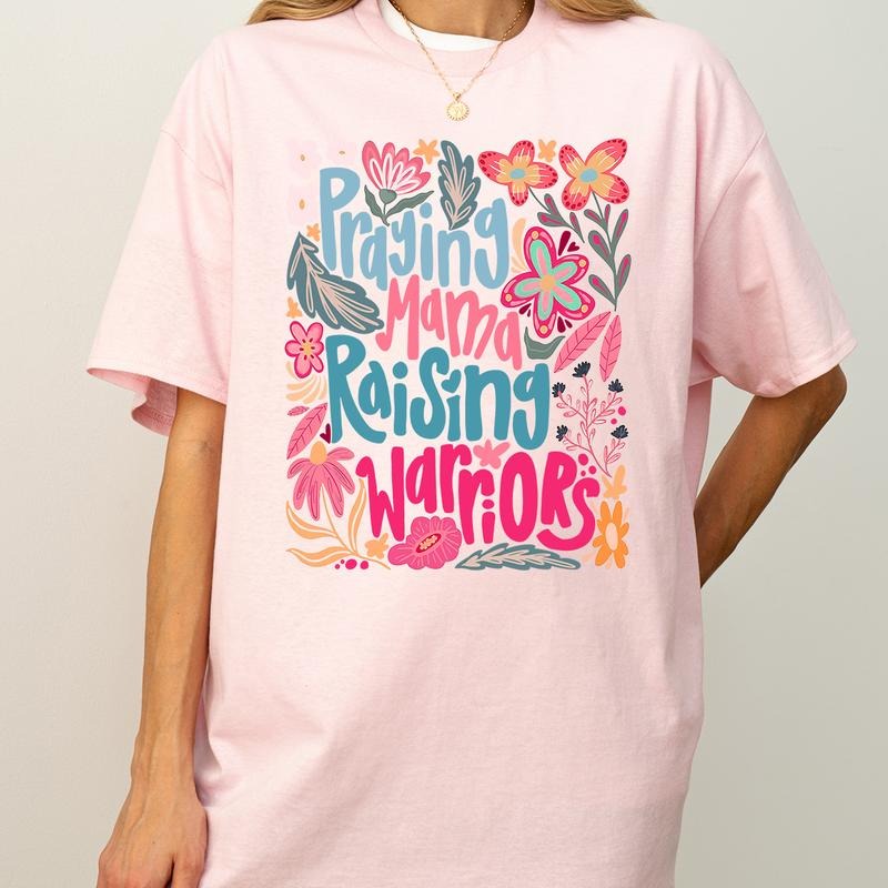 Praying Mama Raising Warriors Shirt, Boho Floral Mom Tee, Retro Wildflower Mama Shirt, Mother's Day Gift, Faith Mom Life T-Shirt women