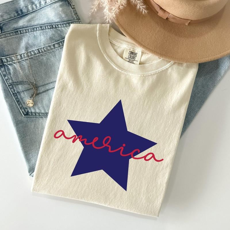 Retro America Star, Red White Blue, Patriotic, Tshirt, Women's Crew Neck, Crewneck
