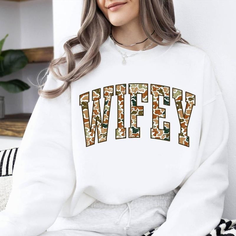Retro Camo Wifey Bow Sweatshirt, Wifey Camouflage Tee, Old Camo Wifey Coquette Bow Shirt, Vintage Camo Wifey Gift