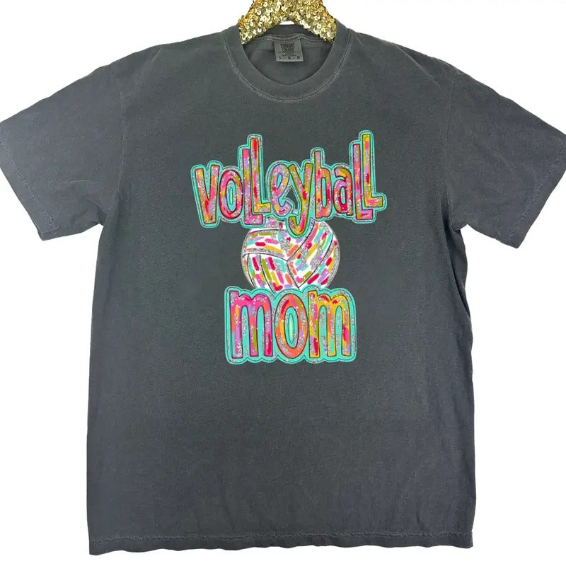 Volleyball Brushstroke Mom Comfort Colors T-Shirt