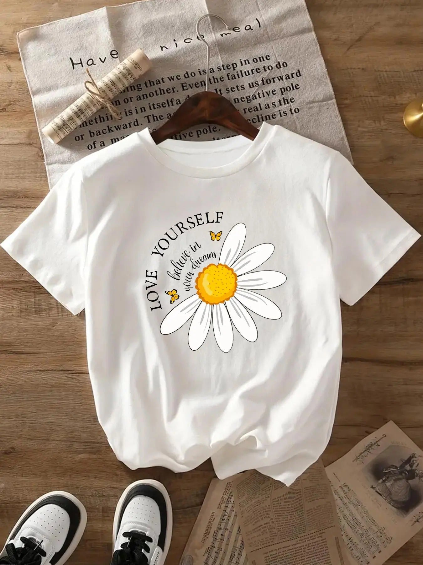 Women's Floral & Letter Print Round Neck Tee, Casual Short Sleeve Crew Neck T-Shirt for Daily Wear, Ladies Clothes for All Seasonsstyle{n002}2