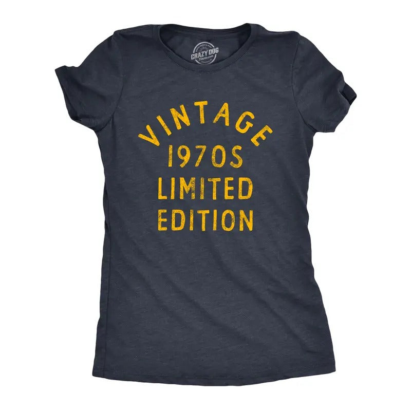 Womens Vintage 1970s Limited Edition T Shirt Funny Cool 1970 Theme Classic Tee for Ladies Funny Womens T Shirts Cute Slimming Top Navy