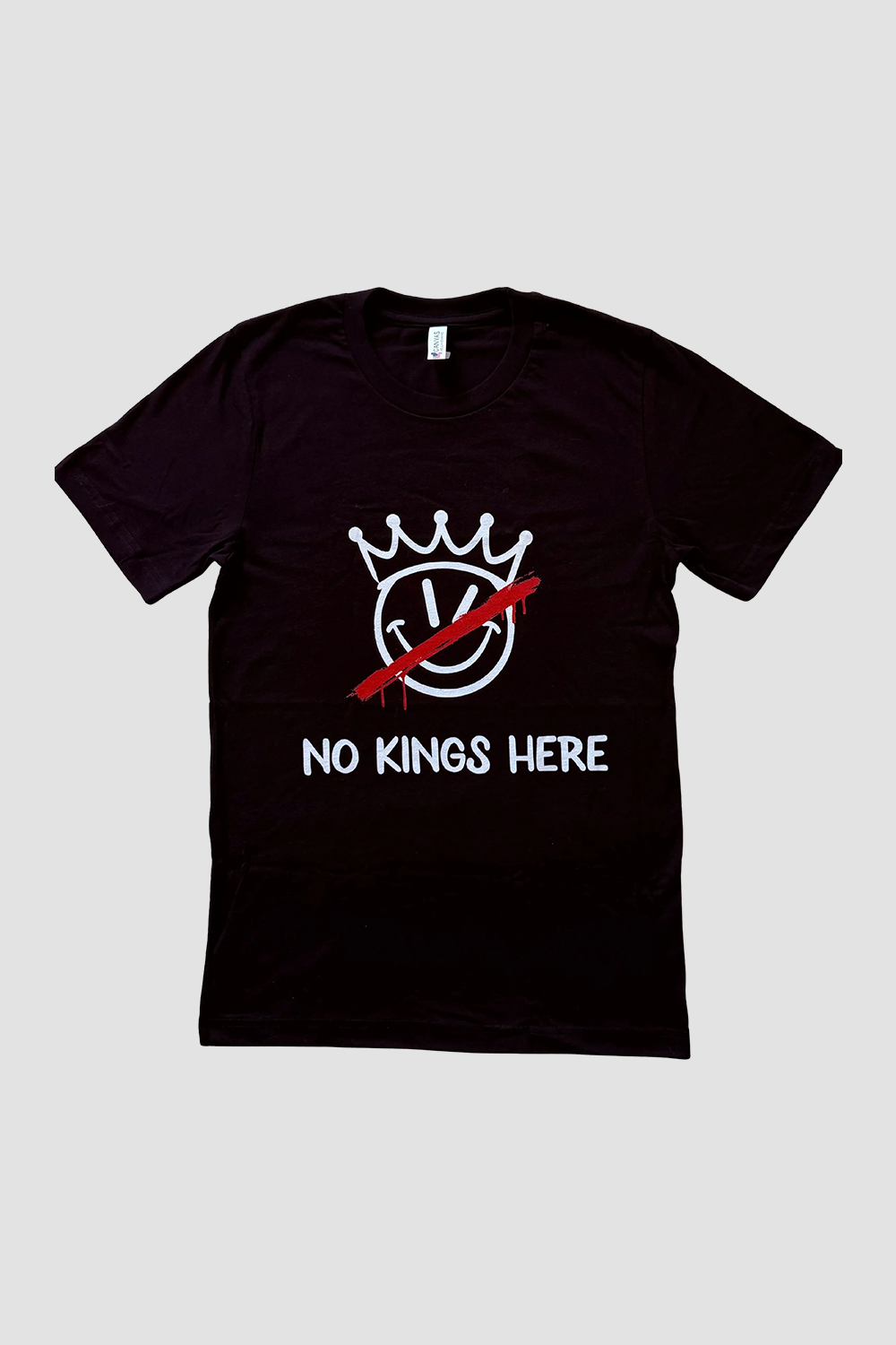 No Kings Here T-Shirt (Black)