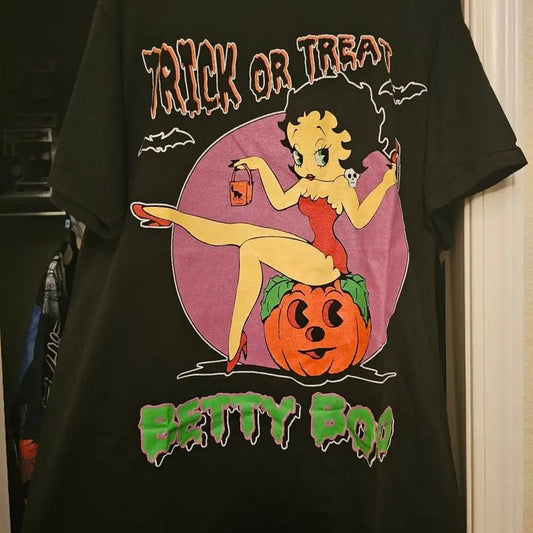 Betty Boop Vintage bootleg Halloween Trick or Treat Tee