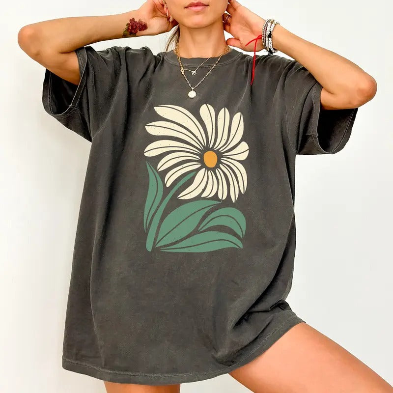 Boho Daisy Vintage Shirt, Botanical Flower Graphic Printed Tee, Retro Daisy Unhinged Shirt, Retro Daisy T-shirt, Daisy Lover Tee, Wildflower Comfy Fabric Graphic Tee, Women's Tops, Womenswear, Cotton Fabric Relaxed Fit Chic Style