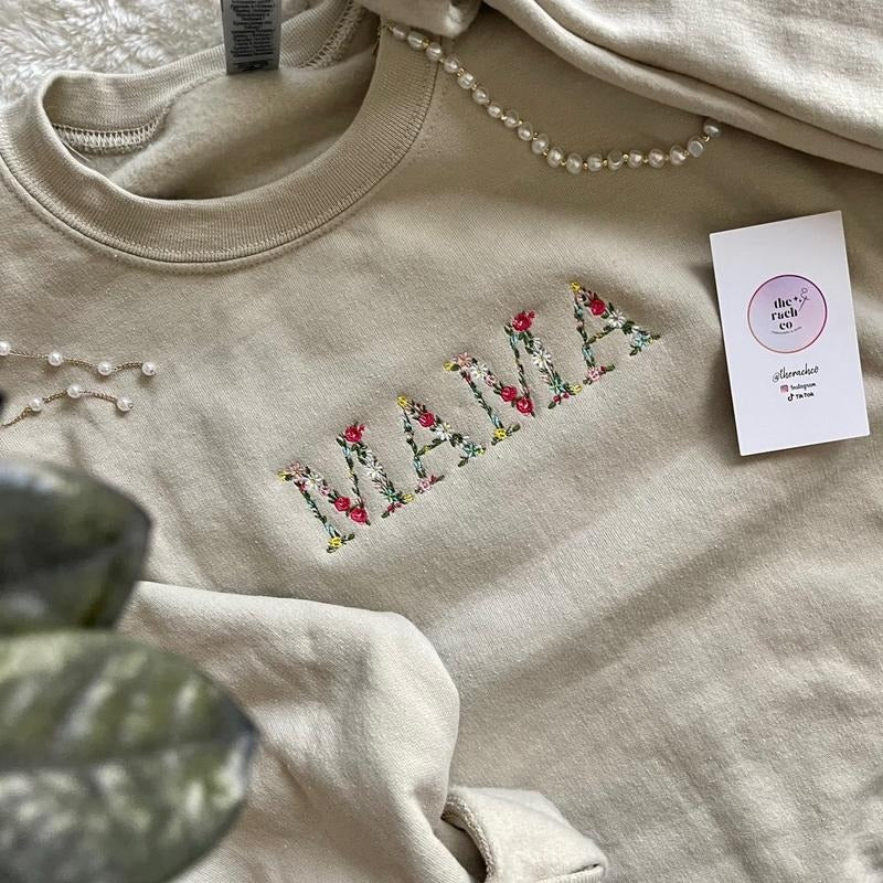 CUSTOMIZABLE FLORAL SWEATSHIRT, Personalized Sweatshirt, Personalized Gifts, Embroidered Sweatshirt, Custom Embroidered Sweatshirt