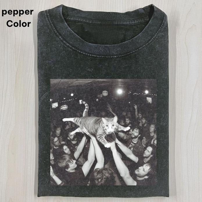 CUTE CAT - WACKY CAT Baby Tee, Cat Meme Crop Top, Funny Cat Crop Top, Unisex Meme Cringe Funny Dumb Shirt, Menswear Womenswear Streetwear