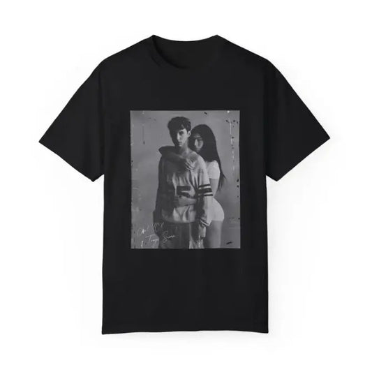 Charliii and TSivann Vintage 90s Unisex T-Shirt, Retro Music Fan Tee