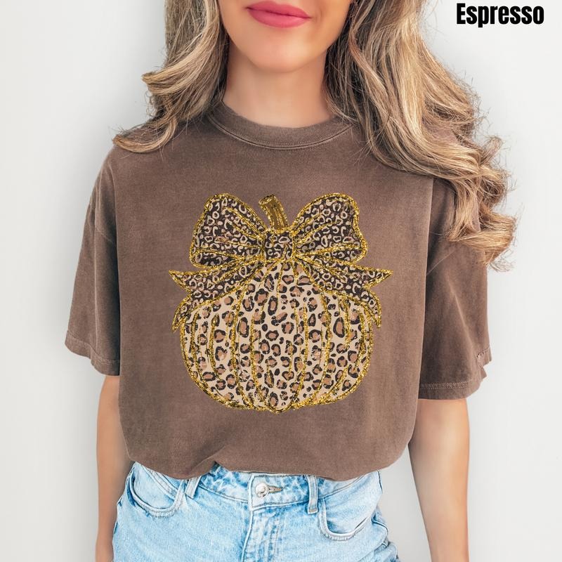 Cheetah Mix Pumpkin Comfort Colors T-Shirt 'NLB'