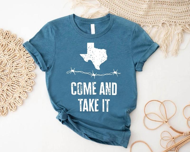 Come Take It Razer Wire Map Shirt, Texas Map Shirt, Texan Support Gift, Texas T Shirt, Come And Take It Shirt, Barbed Wire Patriotic Tee, Patriotic Unisex T-Shirt, Texas Support Shirt, Gifts For Family Friend, Texas Support Shirt Classic Man