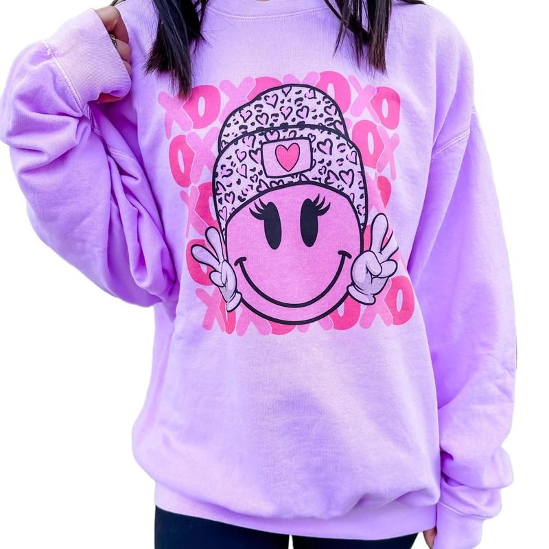 Comfort Colors- XOXO Peace Graphic Sweatshirt