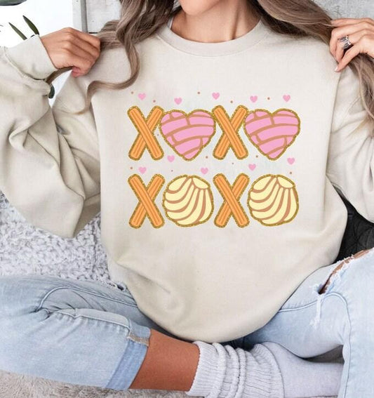 Conchas Valentine Sweatshirt, Valentines Xoxo Shirt, Concha Valentine, Pastel Valentines Day, Valentines Sweater, Valentines Sweatshirt, Gifts For Women, Long Sleeve Crewneck Shirt, Valentine Gift Ideas, Gifts For Valentines Day Fit Unisex