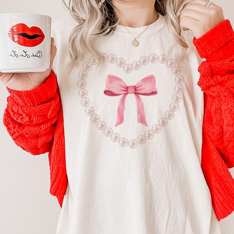 Coquette tee pink Bow Heart Valentine shirt Valentine Pearl Heart T-Shirt Pink Bow Pear Heart T-Shirt Sweet Bow VDay Tshirts Sublimation Valentines Heart Tees Valentine Womens T-Shirts Sweet Heart Tees Casual Cute
