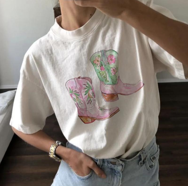 Cowgirl Boots Graphic Tee Aesthetic T-shirt Woman Boots Pink Cowgirl Shirt Outwear Crewneck Tee Spring Clothes Pink Boot Shirt Gift For Her