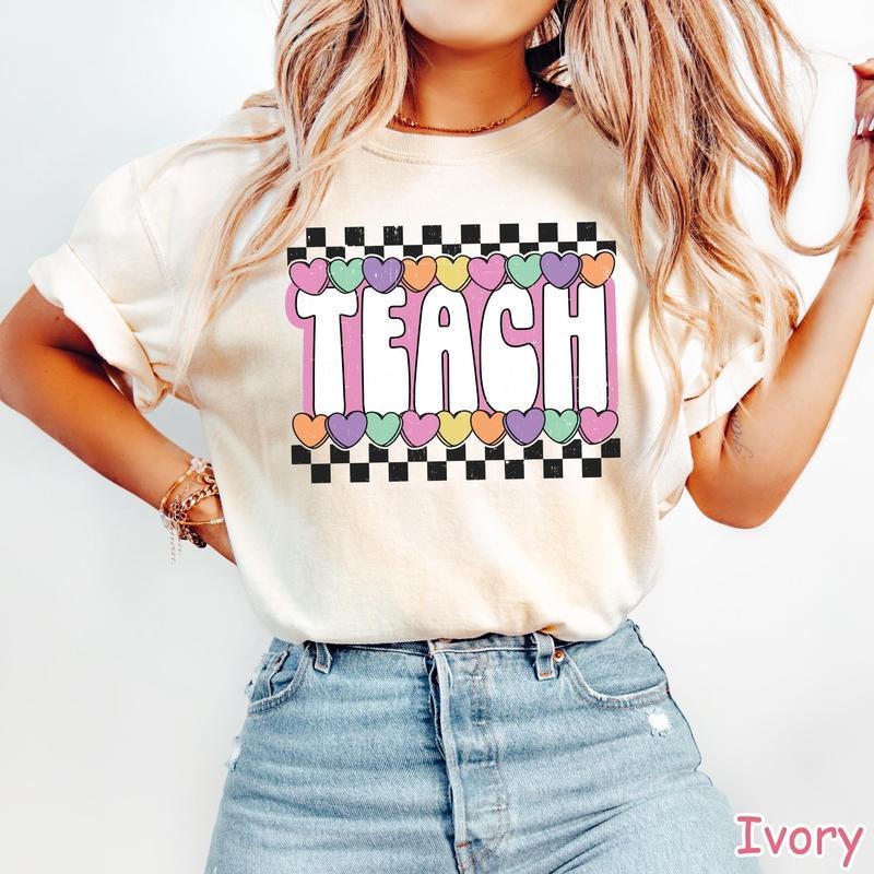 Cute Teacher Valentine Shirt, Valentine's Day Teacher, Valentine Gift for Teacher, Love Teaching T-shirt