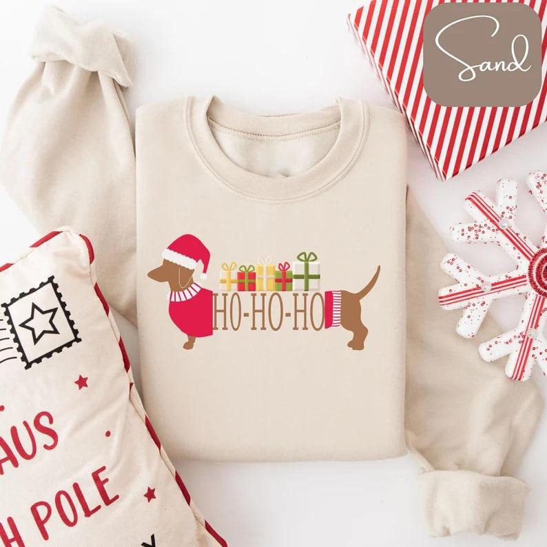 Dachshund Christmas Sweatshirt, T-Shirt Hoodie, Doxie Christmas, Doxie Sweatshirt, Christmas Dachshund, Dachshund Lover Gifts