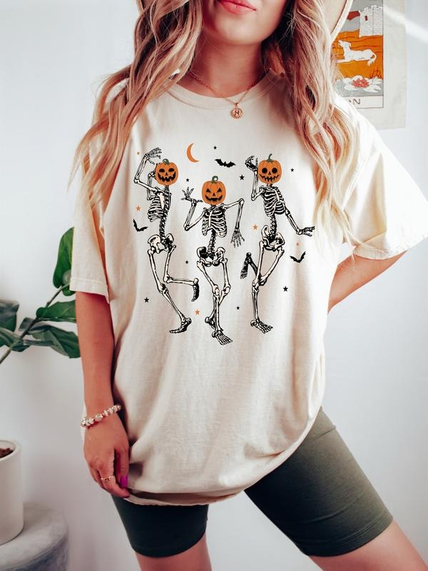 Dancing Skeleton Pumpkin TShirt, Retro Halloween Shirt, Womens Halloween Shirt, Cute Fall Shirt, Spooky Season, Pumpkin Face