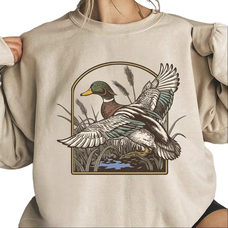 Flying Mallard Duck Sweatshirt Waterfowl Duck Hunting Vintage Outdoor Wildlife for Shirt Unisex Cotton Pullover Womenswear Day Hoodie