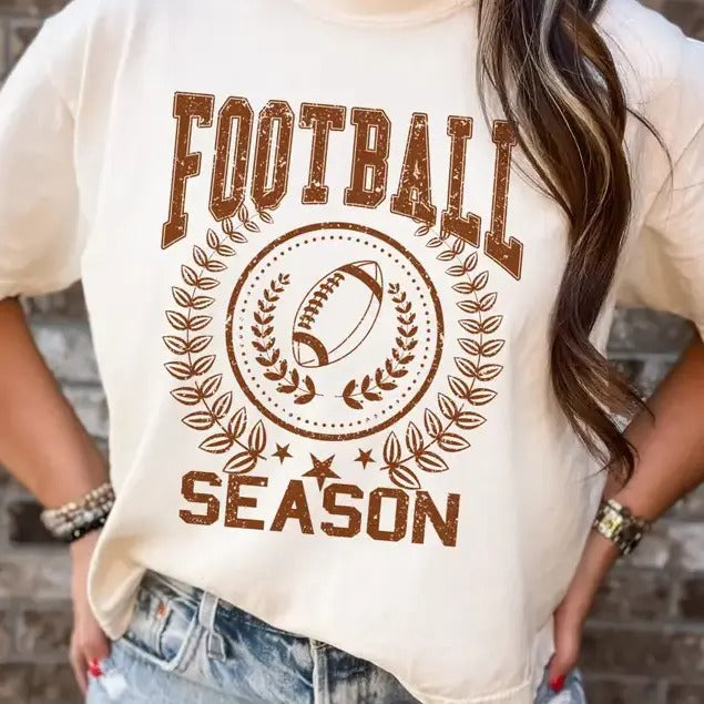 Football Season T-shirt Sports Fan Tee Retro Football Tshirt Vintage Season T-shirt Football Retro Tee