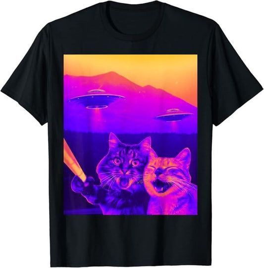 Funny Best Friend Shirts, Gift For Best Friend, Alien UFO Funny Cat Selfie with Friend Cat Meme Retro T-Shirt Menswear Top Casual Classic