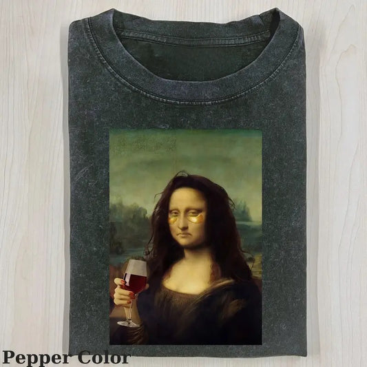 Funny Character Vintage Graphic Tee, Mona Lisa Drink Wine T-Shirt, Unisex Meme Cringe Funny Shirt, Menswear Womenswear Streetwear Cotton Comfort