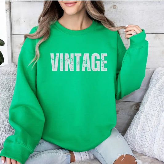 Gildan Distressed Print VINTAGE Design Crewneck Sweatshirt Comfortable Fit Loose Style Casual Women's Tops Green Hoodie