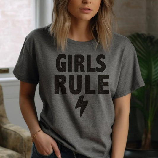 Girls Rule T-Shirt Feminism Fun Tshirt Womens Empowerment Tee Mom Gift T-Shirt Sister Gift Tee Soft Print Tshirt Oversized Comfy T-Shirt Daughter Gift Tee Girlfriend Gift Tshirt Empowerment Feminism Tee Top Womenswear Comfortable Statement Underwear Lady