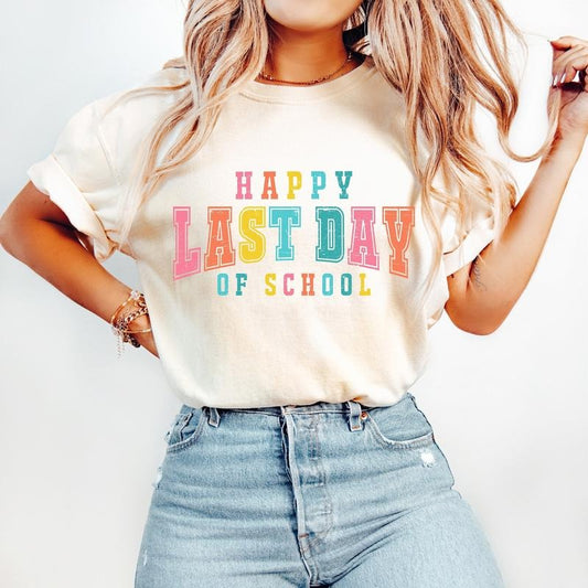 Happy Last Day of School T-Shirt, Doodle Teacher T-Shirt, End of School Year T-Shirt, Teacher Summer T-Shirt, Summer Vacation T-Shirtstyle{n002}2