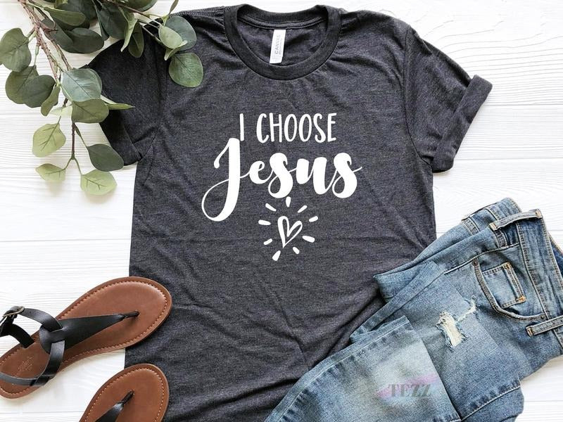 I Choose Jesus Shirt - Black Cotton Relaxing Shirt with "I Choose Jesus" Design and Heart Graphic, Ideal for Gifts and Casual Wear