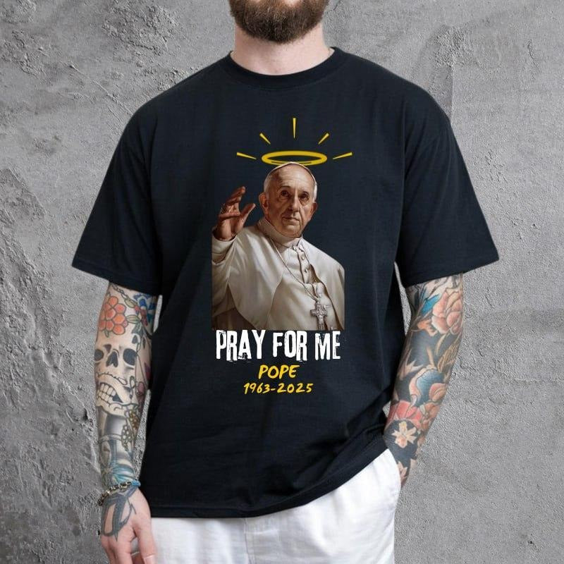 In Loving Memory POPE FRANCIS T-Shirt, RIP Pope Shirt, Jesus Love POPE, The Whole World is With Him Shirt, Gifts for Christian