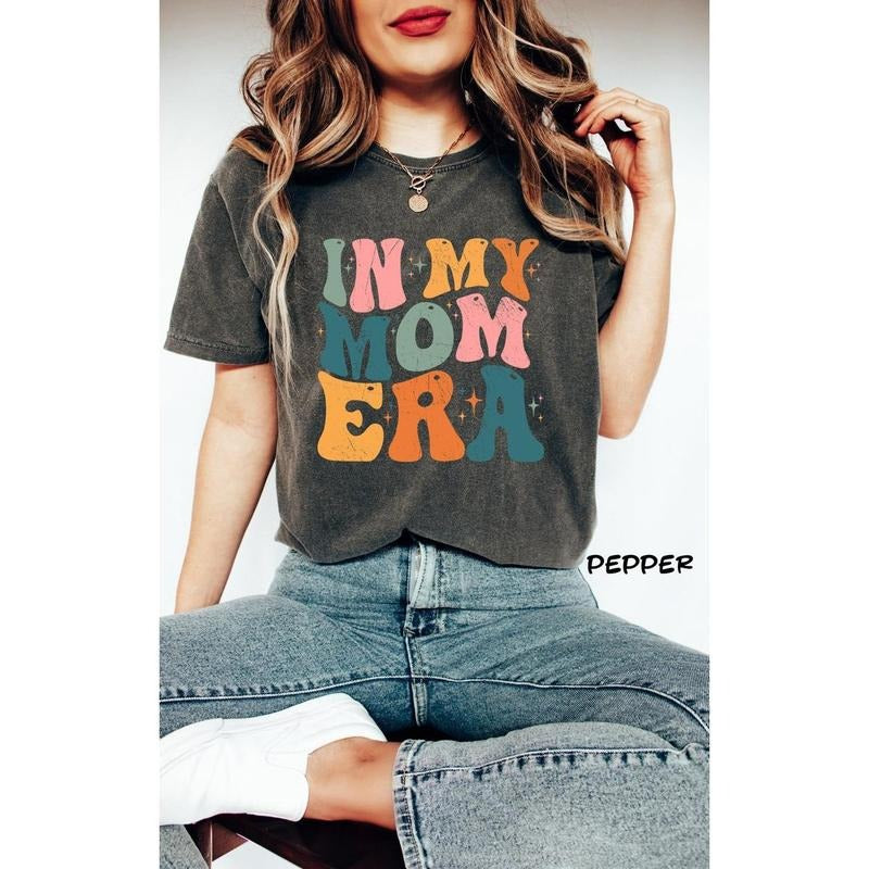 In my Mom Era Shirt, Retro Mom Clothes, Mom's Birthday T-Shirt, New Mom & Pregnancy Outfit, Women's Funny Concert Hoodie, T-shirt and sweater