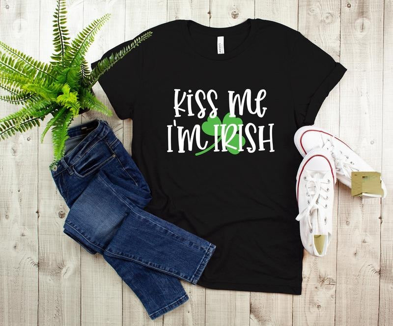 Kiss Me Im Irish, Patricks Day Shirt, Saint Patricks Day, St Pattys Day Shirt, Saint Patrick's Kiss Shirt, Gift For Family Friends, Gifts Ideas For St Patrick's Day, Unisex Short Sleeve Tee T-Shirt Classic Menswear