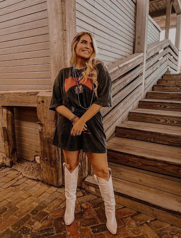 Ladies Stay Wild T Shirt Dress, Nashville Outfit, Country Concert Top, Western Tee Dress, Oversized T-Shirt, Rodeo Shirt, Cowgirl Shirt
