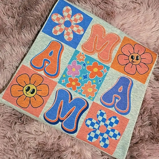 MAMA cute Retro Graphic Gildan Unisex Fit