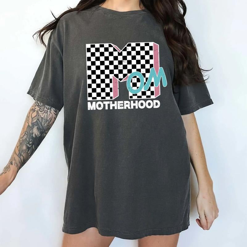 MAPTEES Checkered Mom Comfort Colors Shirt, Mom Life T-shirt, 90s Mama Graphic Tee, Motherhood Clothing, Gift For Wife, Mother's Day Gifts