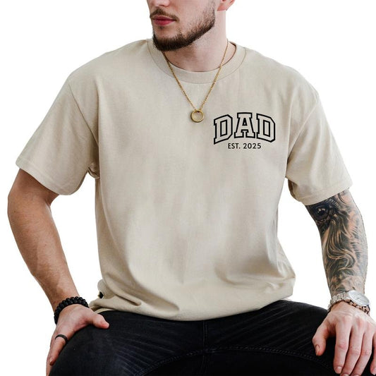 MAPTEES Custom Dad Graphic Tee, Personalized Daddy T-shirt, Pregnancy Announcement Gift For Husband, Father's Day Gifts, Gift For New Dad